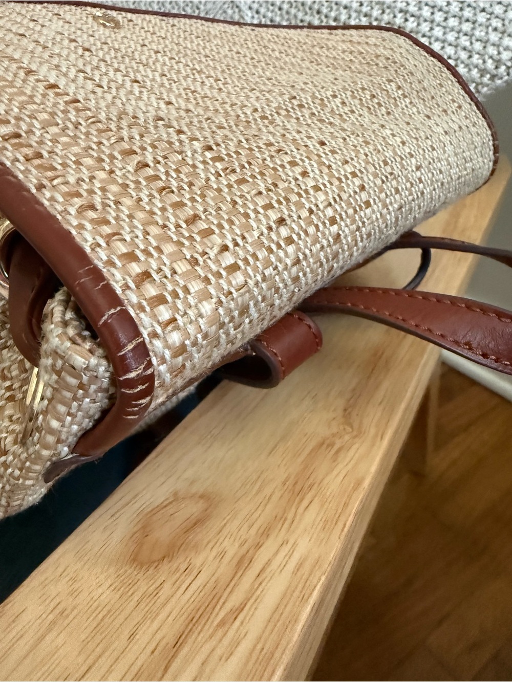 Tommy Bahama Woven Drawstring Backpack – Neutral Tan | Good Used Condition - Picture 13 of 16